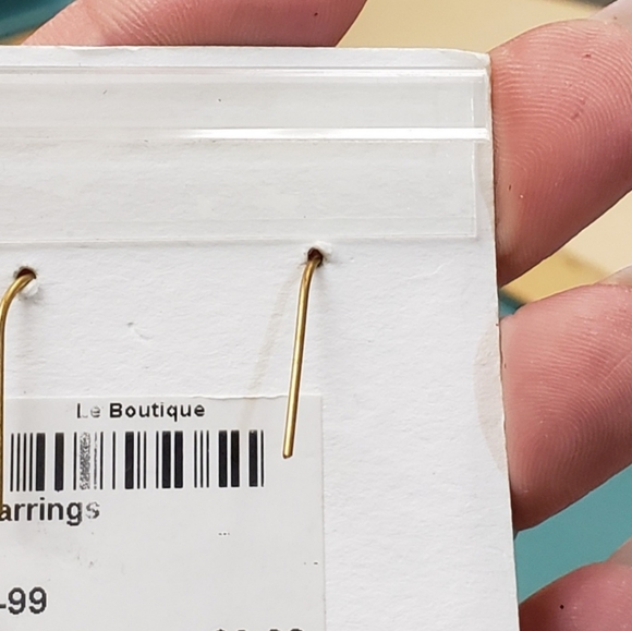 Le Boutique, NWT, light cream rough agate dangle S hook earrings - Picture 10 of 10